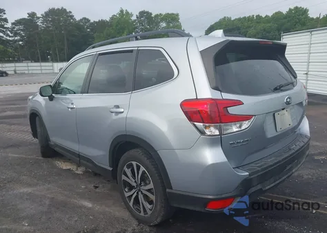 2020 Subaru Forester Limited z USA, uszkodzony, nr VIN JF2SKAUC0LH555924